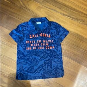 Crazy 8 surf shirt size s (5-6)